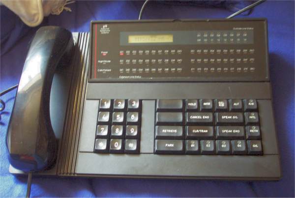 London 32 console